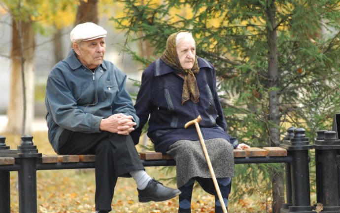 Одинокі черкаські пенсіонери зможуть отримуватимуть продуктові набори — Новини Черкасс