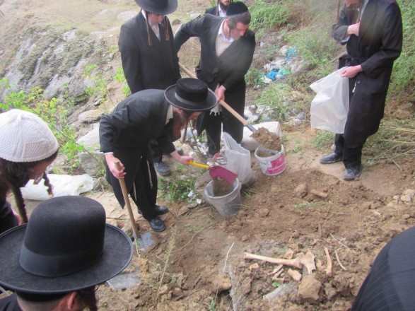 В Умані розкопали давнє іудейське кладовище — Новини Черкащіни